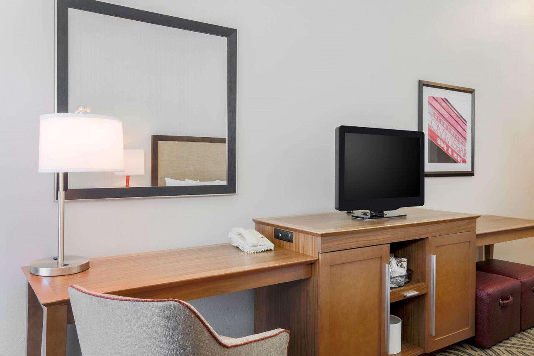 Hampton Inn Memphis-Southwind Екстер'єр фото