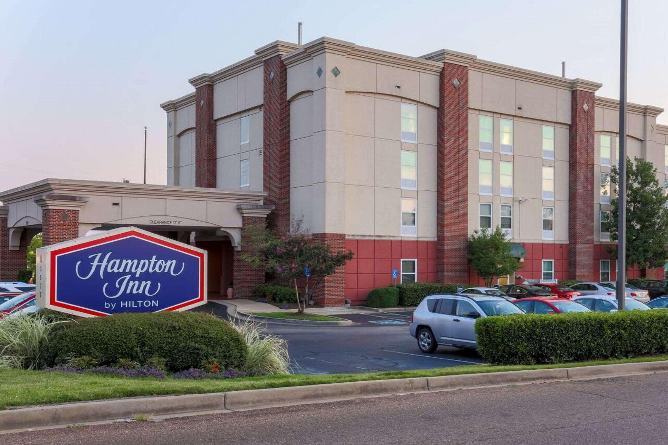 Hampton Inn Memphis-Southwind Екстер'єр фото