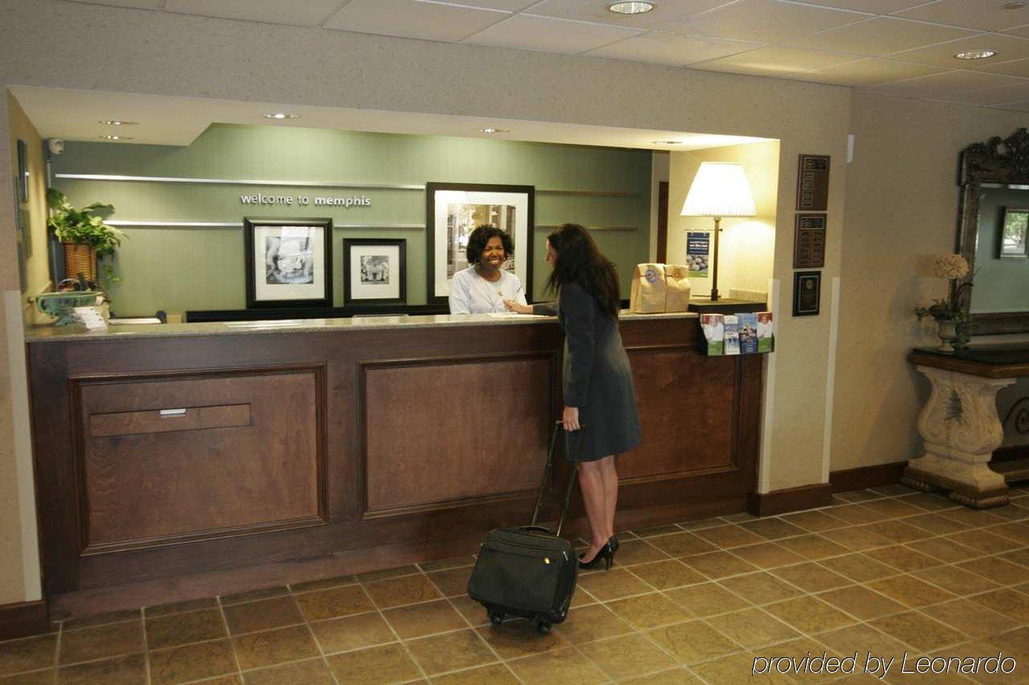 Hampton Inn Memphis-Southwind Інтер'єр фото