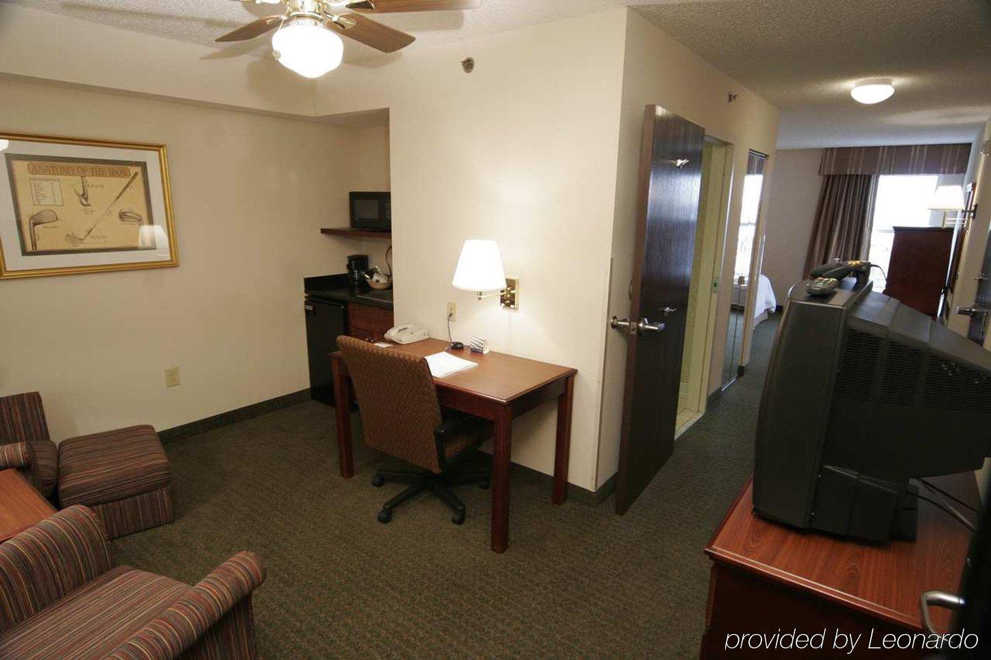 Hampton Inn Memphis-Southwind Номер фото